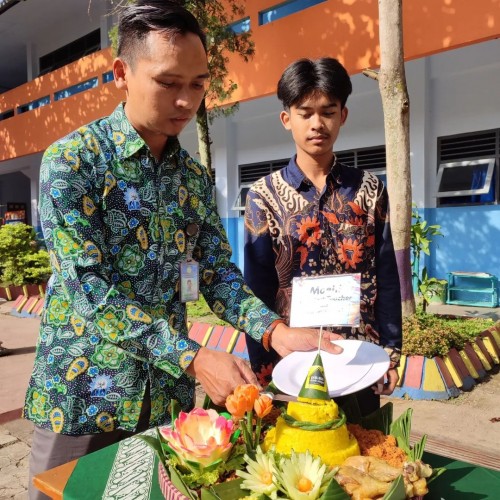 Harmoni Pembukaan Class Meeting dan Gemerlap Muhi Teachers Award